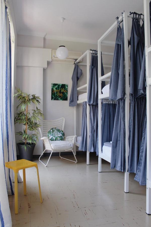 Hostel Let Me Take My Bunk Bed Atény Exteriér fotografie